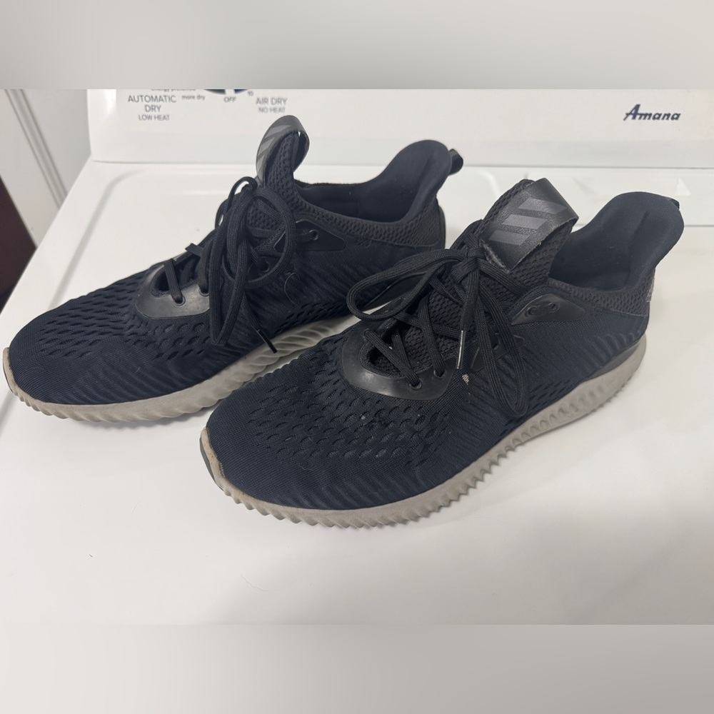 Mens adidas bounce sz 11
